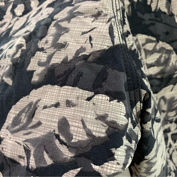 Coolibar Island Swim Trunks UPF 50+ Tropical Leaf Pattern Hawaiian Print - Picture 9 of 9